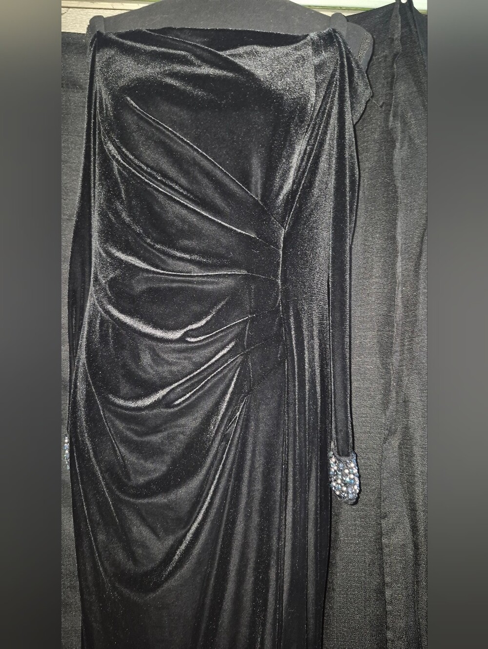 Black Off Shoulder Velvet Gown Size 14